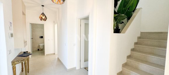 Villa de 5 dormitorios en Quarteira, Portugal No. 156806 6