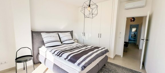 Villa de 5 dormitorios en Quarteira, Portugal No. 156806 30