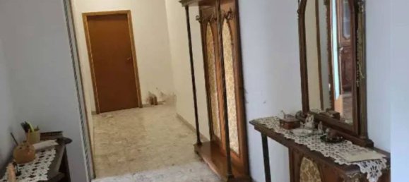 5-salle Appartement à Ascoli Piceno, Italy No. 195101 10