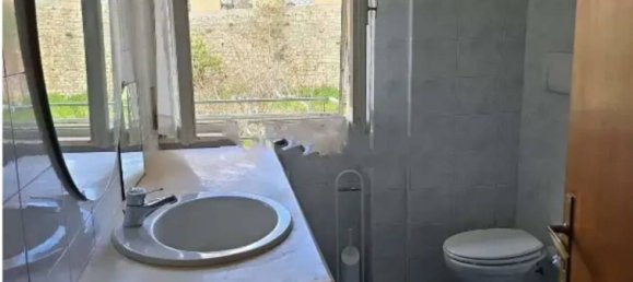 5-salle Appartement à Ascoli Piceno, Italy No. 195101 11