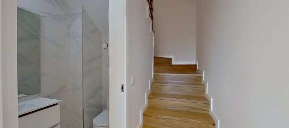 2 Schlafzimmer Doppelhaus in Porto, Portugal, Nr. 82495 6