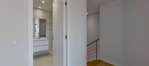 2 Schlafzimmer Doppelhaus in Porto, Portugal, Nr. 82495 11