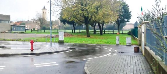 1570m² Land in Traversetolo, Italy No. 6024 3