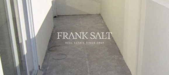 2 bedrooms Penthouse in Swieqi, Malta No. 3482 2