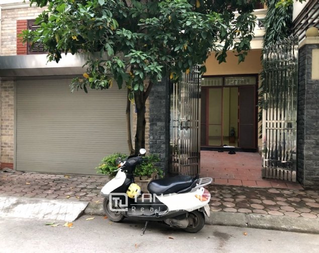 4 غرف نوم منزل في Tay Ho, Vietnam رقم 1530