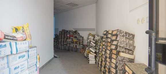 111m² Commercial property in Lisbon, Portugal No. 327858 9