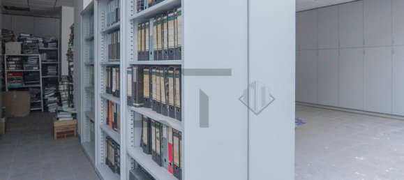 111m² Commercial property in Lisbon, Portugal No. 327858 17