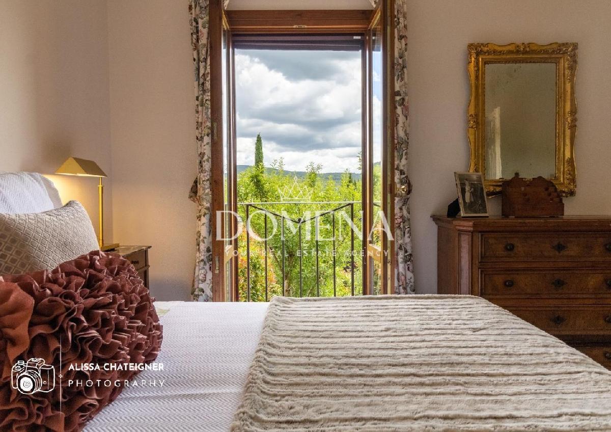 3 bedrooms House in Monteriggioni, Italy No. 168496