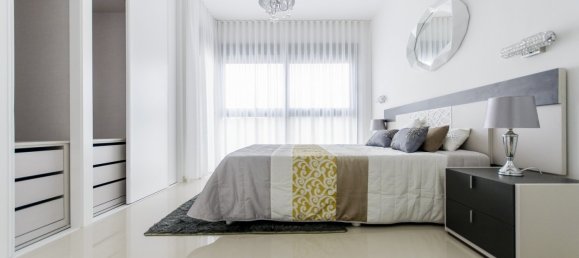 Villa de 4 dormitorios en San Miguel de Salinas, Spain No. 5979 10