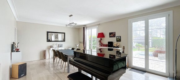 Casa T5 em Rozieres-en-Beauce, France N.º 82214 3