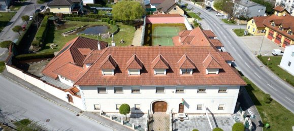 22-Zimmer Haus in Bruckneudorf, Austria, Nr. 175501 2