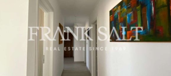 3 bedrooms Apartment in Xghajra, Malta No. 6381 4