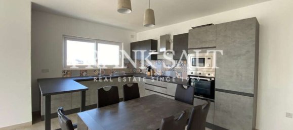 3 bedrooms Apartment in Xghajra, Malta No. 6381 3