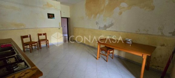 Apartamento de 4 dormitorios en Naples, Italy No. 321358 22