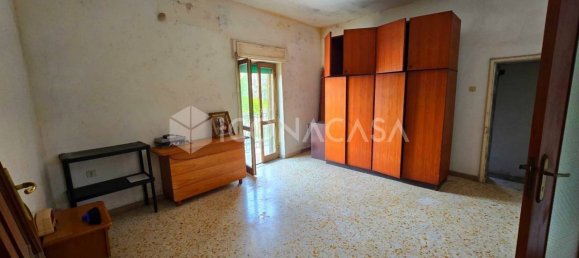 Apartamento de 4 dormitorios en Naples, Italy No. 321358 34