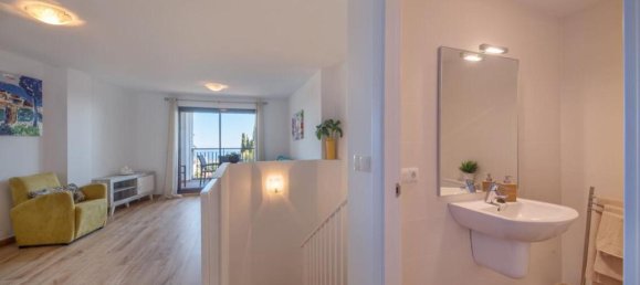 Dúplex de 2 dormitorios en Benalmádena, Spain No. 185474 9