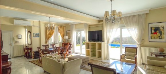 4 bedrooms Villa in Epanomi, Greece No. 2284 4