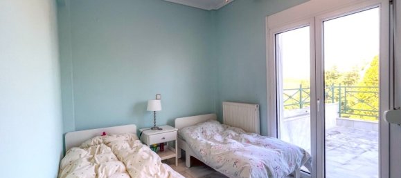 4 bedrooms Villa in Epanomi, Greece No. 2284 9