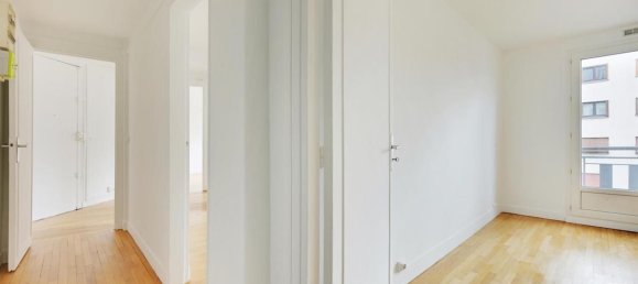 2 bedrooms Apartment in Paris, France No. 178262 5