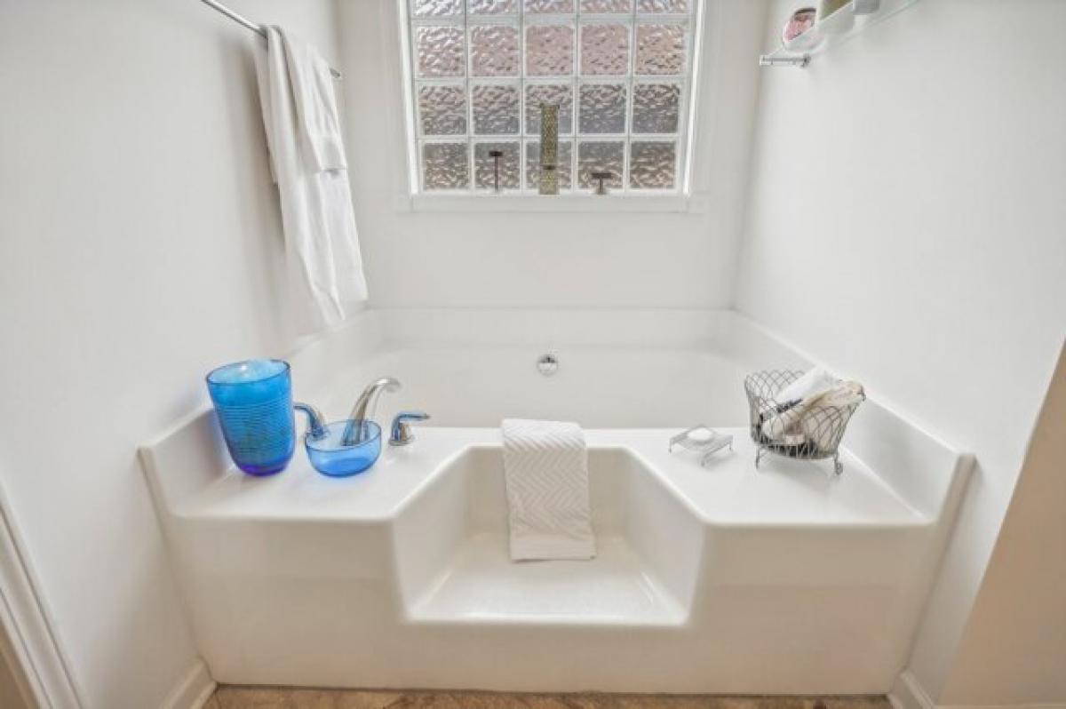 3 bedrooms House in Hendersonville, USA No. 423442