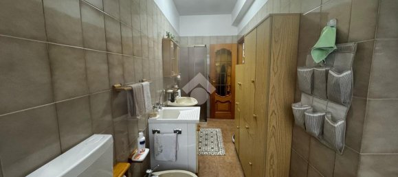 4 rooms Apartment in Reggio Calabria, Italy No. 9120 9