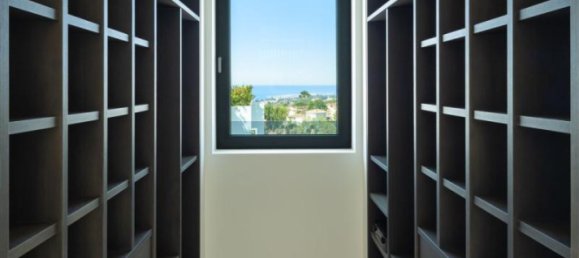 5 bedrooms Villa in Marbella, Spain No. 73068 23