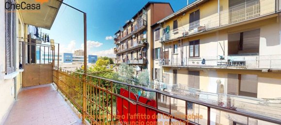 2 rooms Apartment in Milan, Italy No. 318517 2