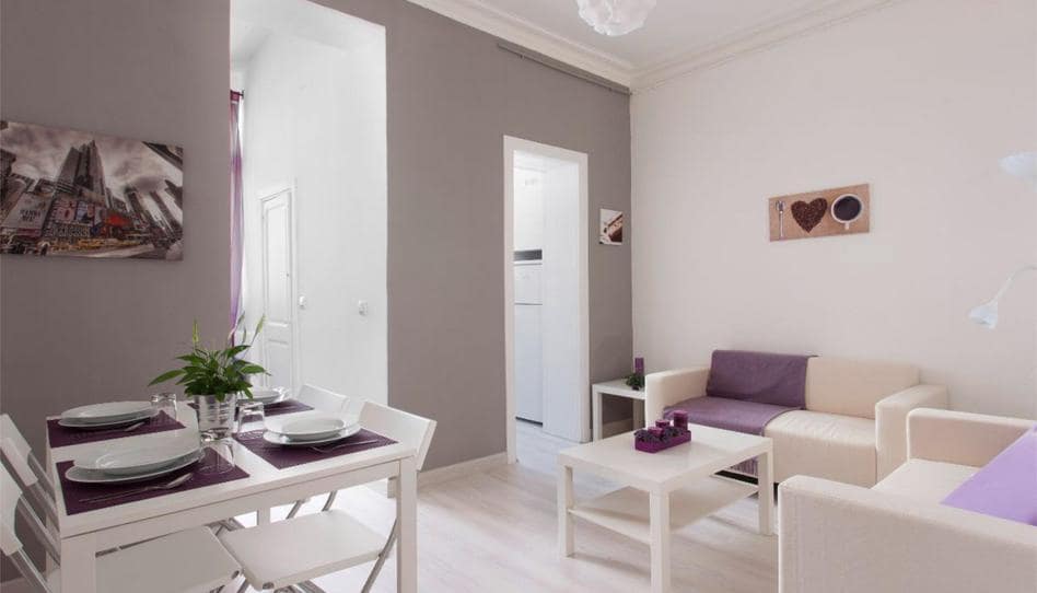 3 bedrooms Apartment in Sants-Montjuic, Spain No. 246361