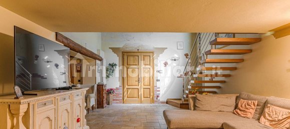 4 bedrooms Villa in Cerreto Guidi, Italy No. 271498 10