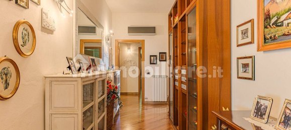 4 bedrooms Villa in Cerreto Guidi, Italy No. 271498 22