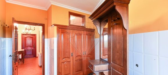 4 غرف نوم منزل في Gondomar, Portugal رقم 29671 29