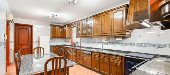 4 غرف نوم منزل في Gondomar, Portugal رقم 29671 42