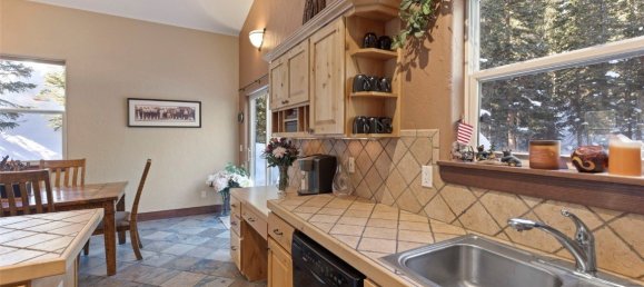 Propiedad comercial de 3 dormitorios en Breckenridge, USA No. 560147 16