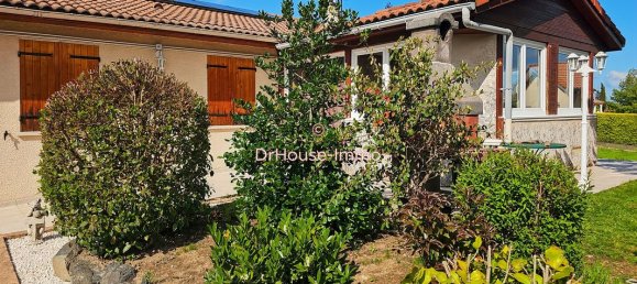 3 Schlafzimmer Haus in Loire, France, Nr. 317544 10