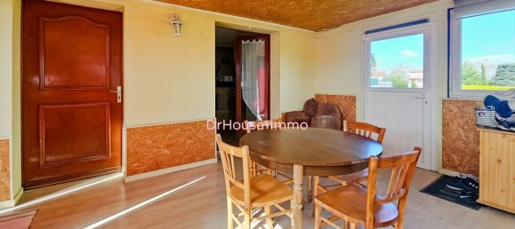 3 Schlafzimmer Haus in Loire, France, Nr. 317544 2