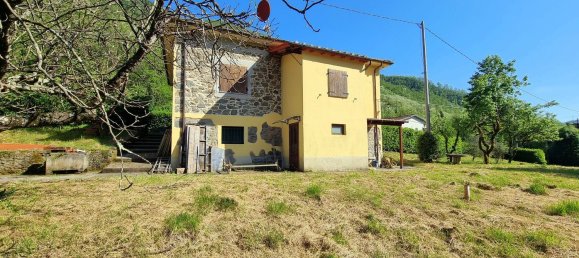 7 bedrooms House in Bagni di Lucca, Italy No. 310885 2