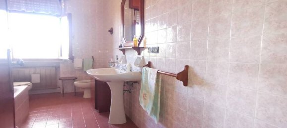 3 bedrooms Villa in Pordenone, Italy No. 285834 17