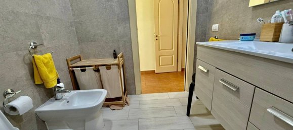 4 bedrooms Apartment in Naples, Italy No. 327084 30