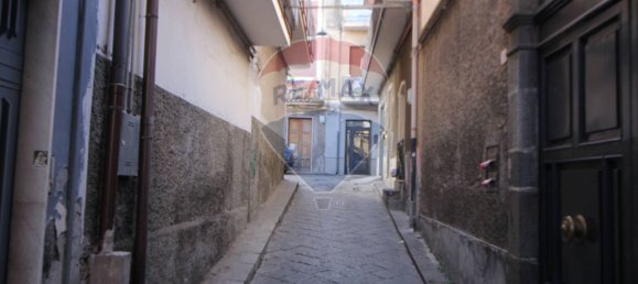 4-Zimmer Haus in Paternò, Italy, Nr. 150963 18