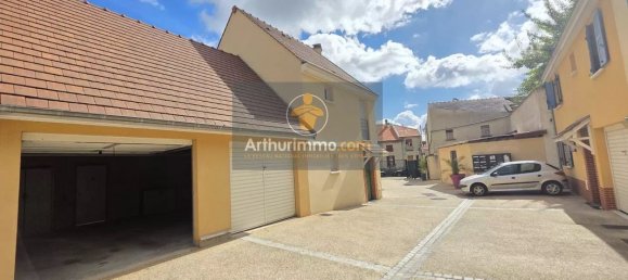 3 bedrooms House in Sarcelles, France No. 325857 15