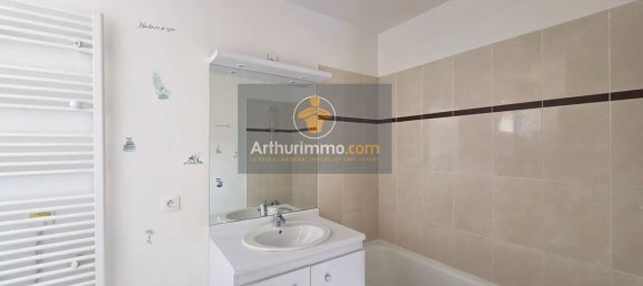 3 bedrooms House in Sarcelles, France No. 325857 10