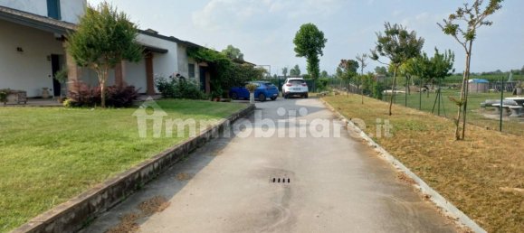 3 bedrooms Villa in Gottolengo, Italy No. 308305 3