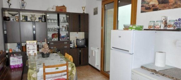 5-salle Maison à Loro Ciuffenna, Italy No. 234170 4