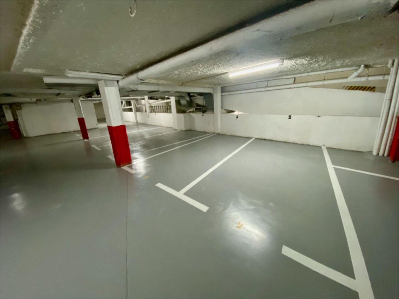 13m² Garage in Madrid, Spain No. 161552