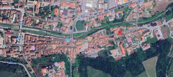 Apartamento de 4 dormitorios en Dogliani, Italy No. 300474 8