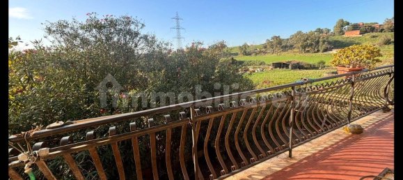 Квартира с 2 спальнями в Рим, Италия № 150201 11