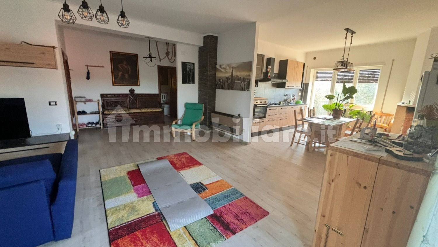 Квартира с 2 спальнями в Рим, Италия № 150201