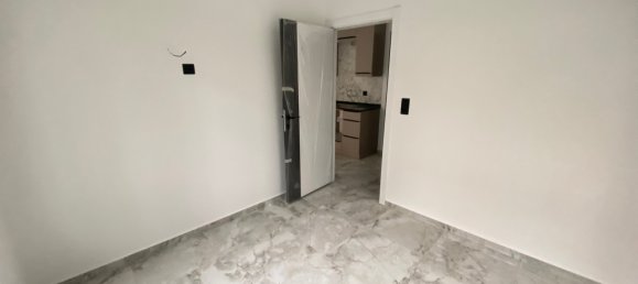 Appartement 1+1 à Oba, Turkey No. 10377 3