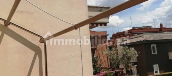 2 Schlafzimmer Penthouse in Rome, Italy, Nr. 371851 7