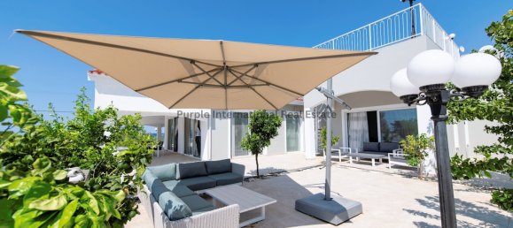 Вилла с 4 спальнями в Си Кейвз, Кипр № 968 8